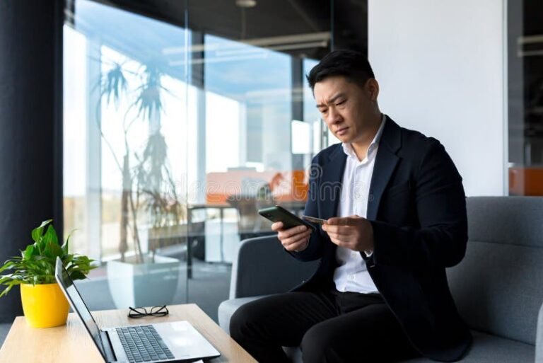 client perplexe face a banque moderne