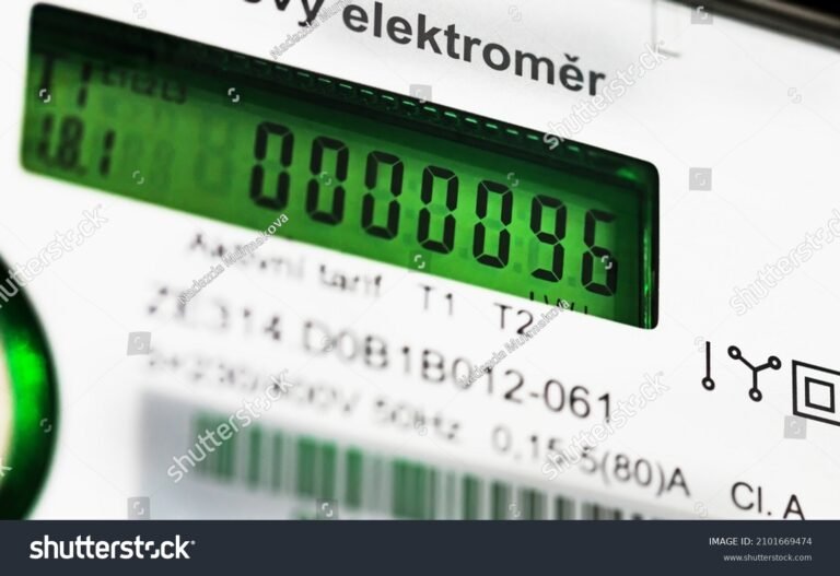 compteur electrique moderne avec chiffres affiches