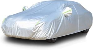 voiture protegee par un bouclier lumineux