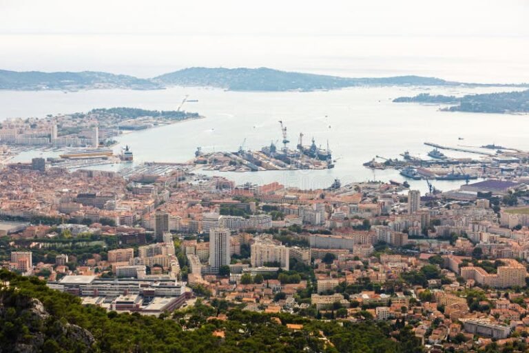 Comment Trouver Un Appartement À Louer À Toulon Facilement 23 vue panoramique de quartiers residentiels a toulon